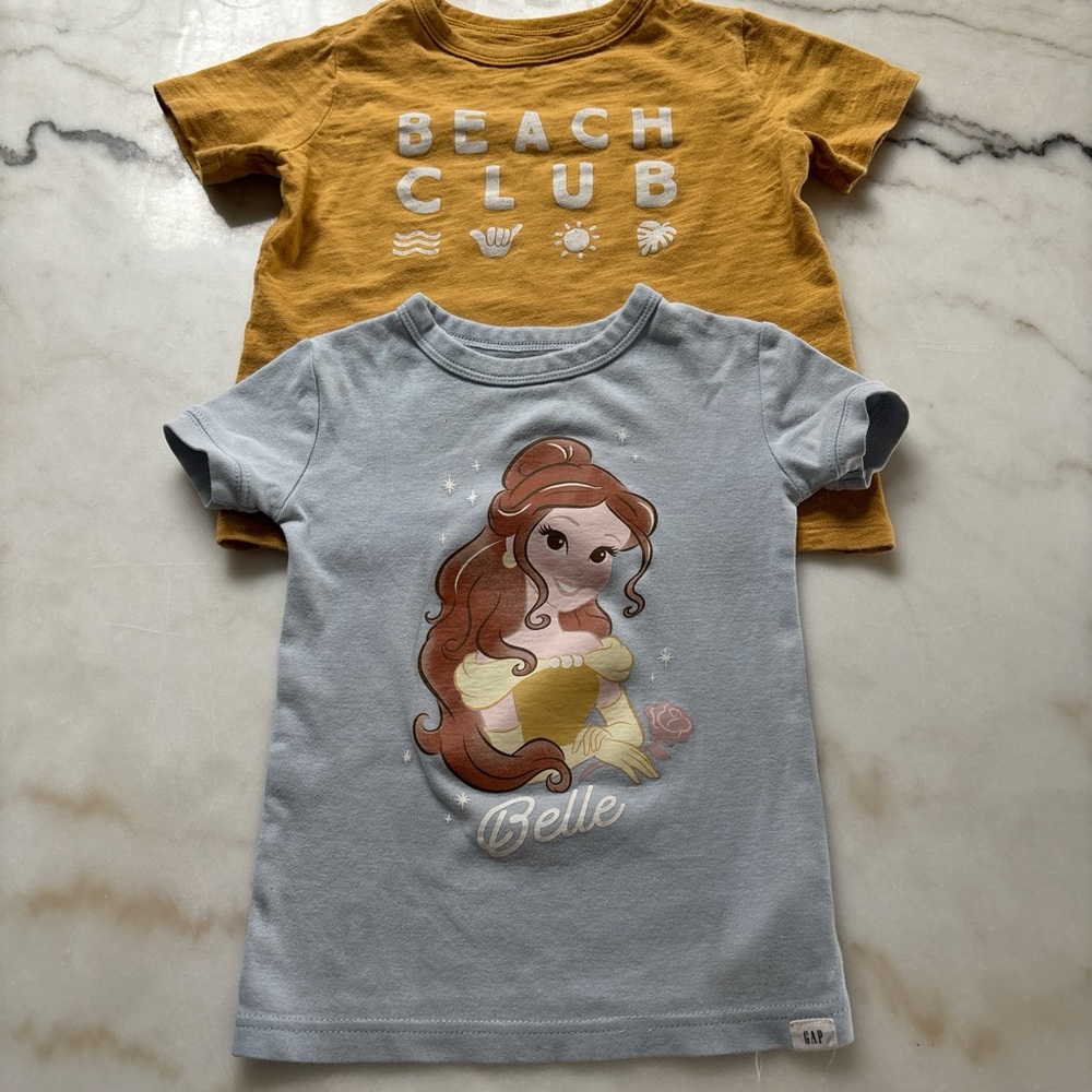 Girls 4t Gap Disney Belle and little Co. Beach Club tee